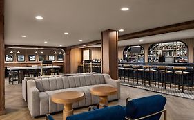 Crowne Plaza Louisville Airport Expo Ctr By Ihg